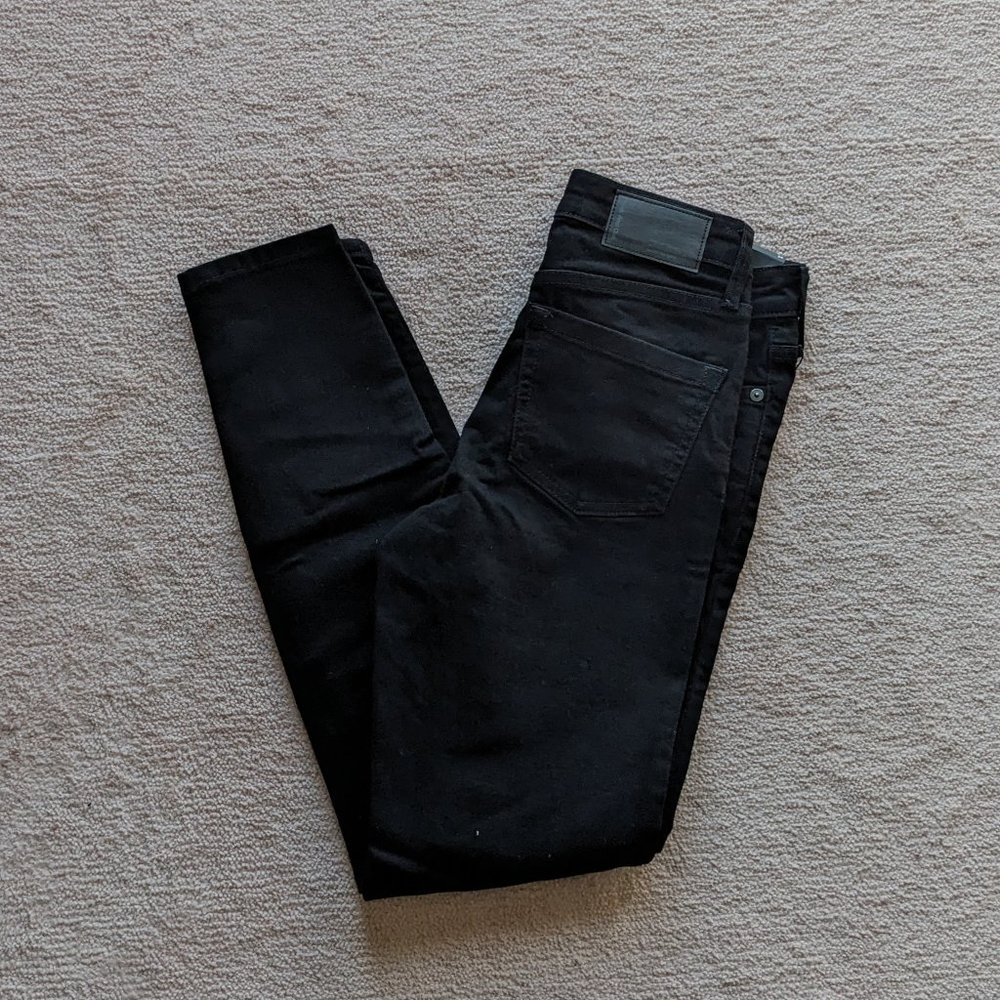 NWT Frank & Oak Debbie jeans, black, size 24
